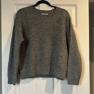 Old Navy Heather Gray Sweater